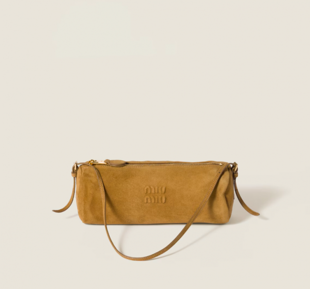 Lyst 2025 首季時裝報告新鮮出爐:Loewe 重回榜首,COS、Chloe 創佳績、打入頭十位置! Lyst 2025 首季時裝報告新鮮出爐:Loewe 重回榜首,COS、Chloe 創佳績、打入頭十位置!