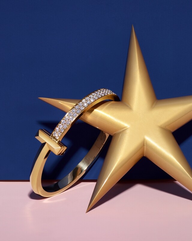 Tiffany T1 系列18k 黃金寬版鑲鑽石手鐲 $170,000