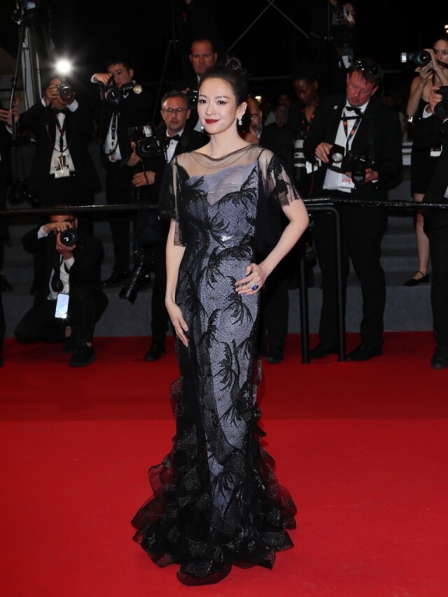 眾星雲集康城影展 2024!超模 Bella Hadid、《九龍城寨之圍城》總動員以 Chopard 高級珠寶及腕錶閃耀康城紅地毯 眾星雲集康城影展 2024!超模 Bella Hadid、《九龍城寨之圍城》總動員以 Chopard 高級珠寶及腕錶閃耀康城紅地毯