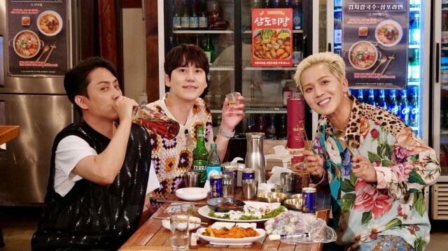 APT 玩法介紹|Rosé 新歌《APT.》炒熱韓國酒局酒戲!附 7 大人氣酒 Game 推介 APT 玩法介紹|Rosé 新歌《APT.》炒熱韓國酒局酒戲!附 7 大人氣酒 Game 推介
