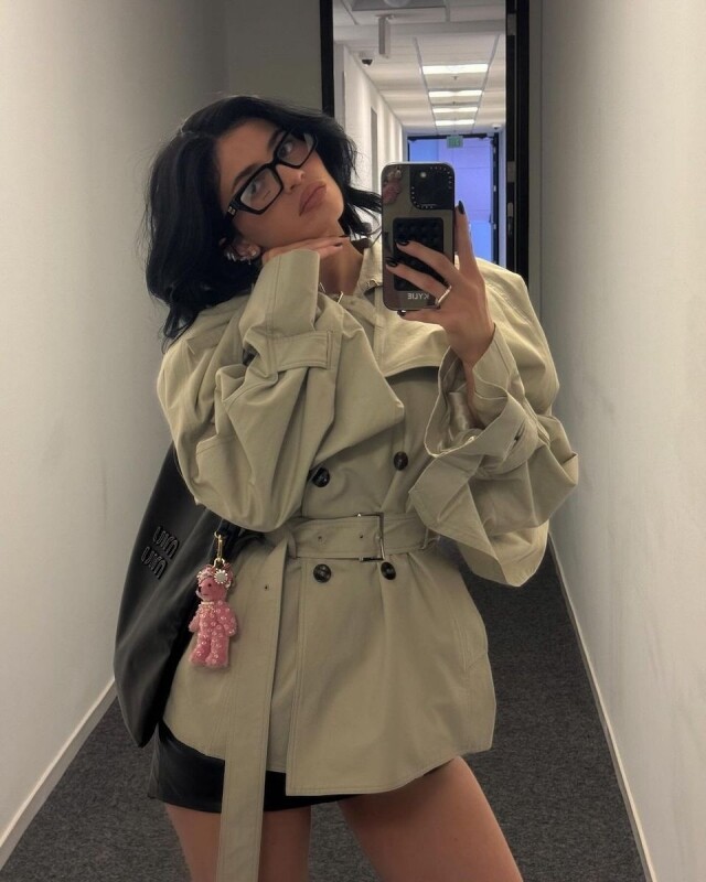 女明星都愛用什麼名牌手袋？看過 Blackpink、張員瑛、Kylie Jenner 親自示範，很難不勾起購物慾！