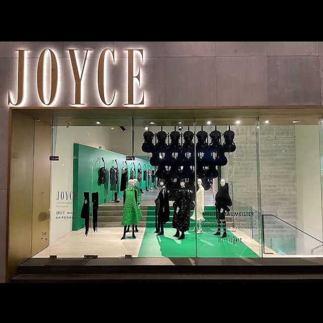 隨著近年時裝網店的發展蓬勃和疫情影響下，不幸地讓 Joyce 的業積每況愈下