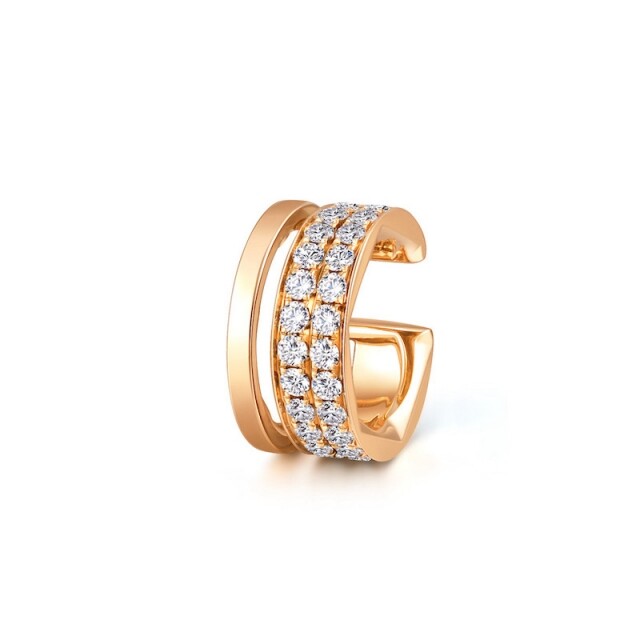 Timeless「恆」系列 18K 玫瑰金鑽石單耳夾 HK$ 4,500 / HK$8,800 Timeless「恆」系列 18K 玫瑰金鑽石單耳夾 HK$ 4,500 / HK$8,800