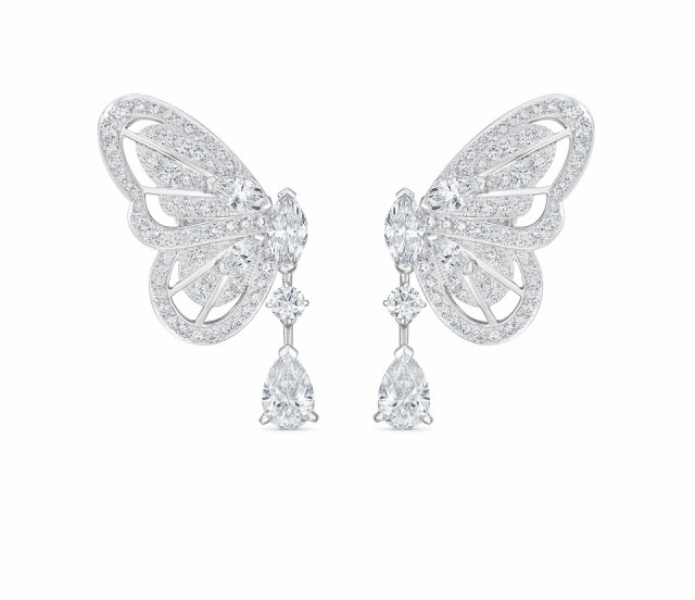 婚戒鑽石切割形狀與新娘個性有關？De Beers Jewellers 訂婚鑽戒及婚嫁珠寶系列，讓新娘隨意襯托出迷人的內在光芒