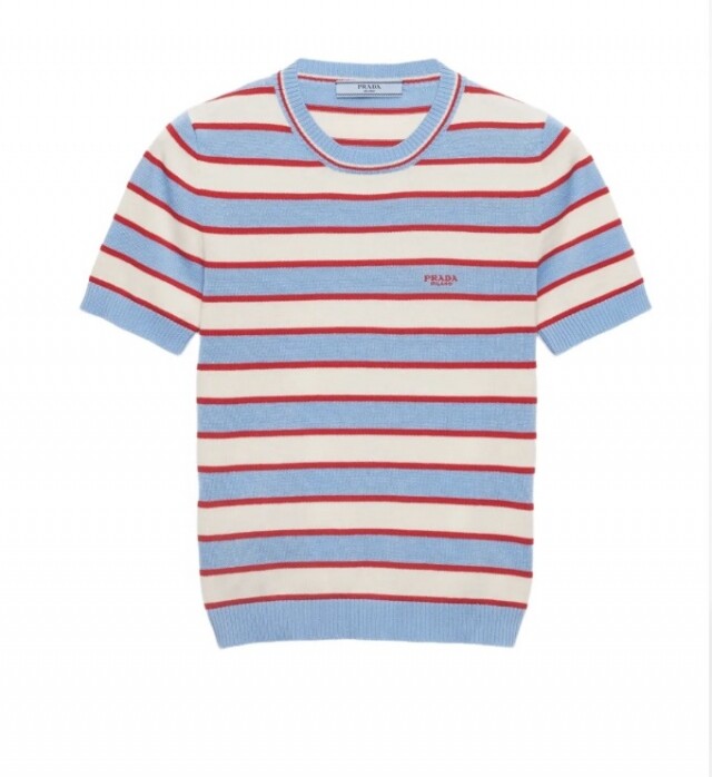 Prada 橫間 T 恤 $13,200 Prada 橫間 T 恤 $13,200