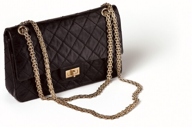 CHANEL 經典手袋 11.12 製作過程公開！獨家走進皮革工藝坊核心總部