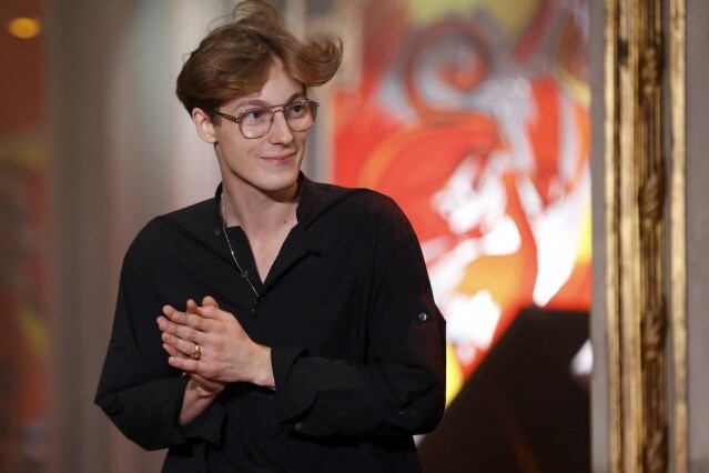 「Z 世代的聖羅蘭」Charles de Vilmorin 是誰？顏值與才華兼具、年輕鬼才設計師 23 歲擁便有個人品牌！