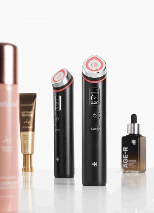 Medicube AGE-R 6-in-1 美容儀:BAZAAR Fab 2024「Best At-Home Device」 Medicube AGE-R 6-in-1 美容儀:BAZAAR Fab 2024「Best At-Home Device」