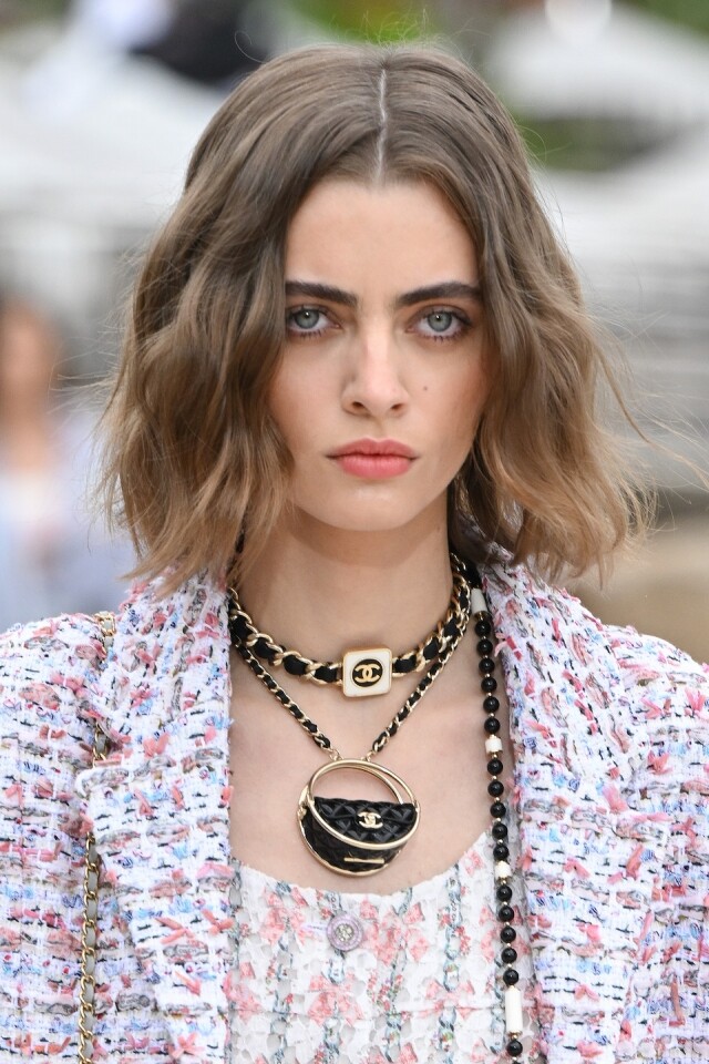 Chanel 頸鏈推薦:迷你版 Flag Bag 頸鏈 Chanel 頸鏈推薦:迷你版 Flag Bag 頸鏈