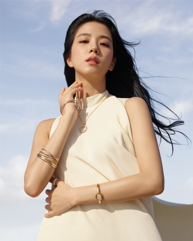 Jisoo、王嘉爾、Labrinth 廣告照曝光!Cartier Trinity 面世 100 周年破格亮相 Jisoo、王嘉爾、Labrinth 廣告照曝光!Cartier Trinity 面世 100 周年破格亮相