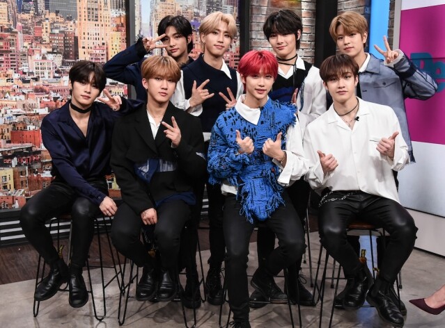 Stray Kids 為 8 人男子團體,但其實在團體出道初期共有 9 位成員 Stray Kids 為 8 人男子團體,但其實在團體出道初期共有 9 位成員