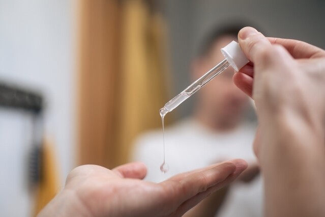 男士護膚品推薦 2025｜極簡男士護膚步驟教學！清潔到保養 5 步搞定