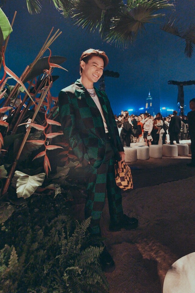 Louis Vuitton 男裝香港大秀平野紫耀首度訪港出席!到底日本男星平野紫耀是誰?如何成為實力派偶像 Louis Vuitton 男裝香港大秀平野紫耀首度訪港出席!到底日本男星平野紫耀是誰?如何成為實力派偶像