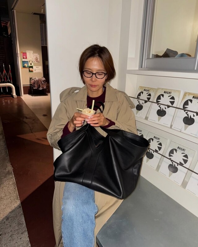 2025新作◆SAINT LAURENT◆Y トップハンドル バケットバッグ 2025新作◇SAINT LAURENT◇Y トップハンドル バケットバッグ Y