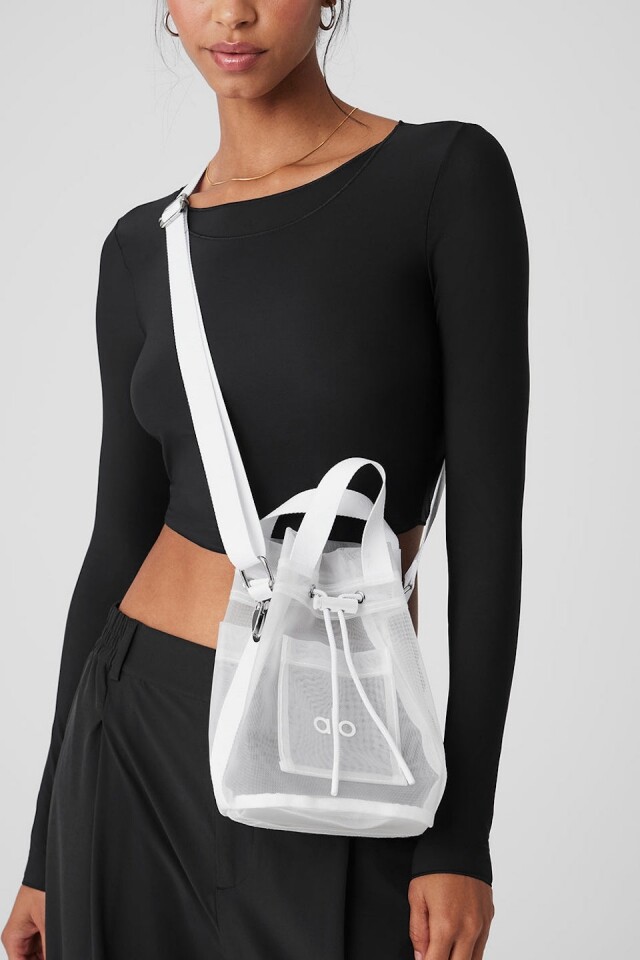 痛袋時尚款式推薦:Alo Sheer Cross Body 水桶袋 痛袋時尚款式推薦:Alo Sheer Cross Body 水桶袋