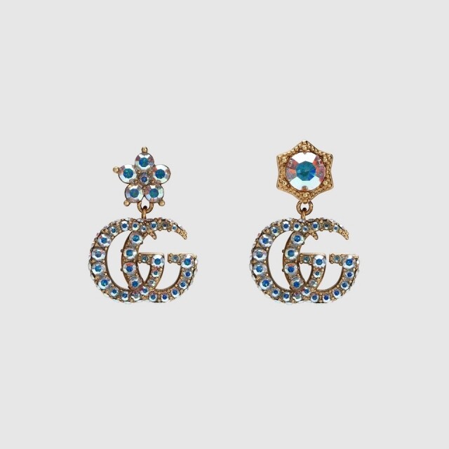 Gucci 耳環推薦｜12+ 女生間極高人氣的經典款式，入門級價格 $3,100 就能得到一對雙 G 耳環！