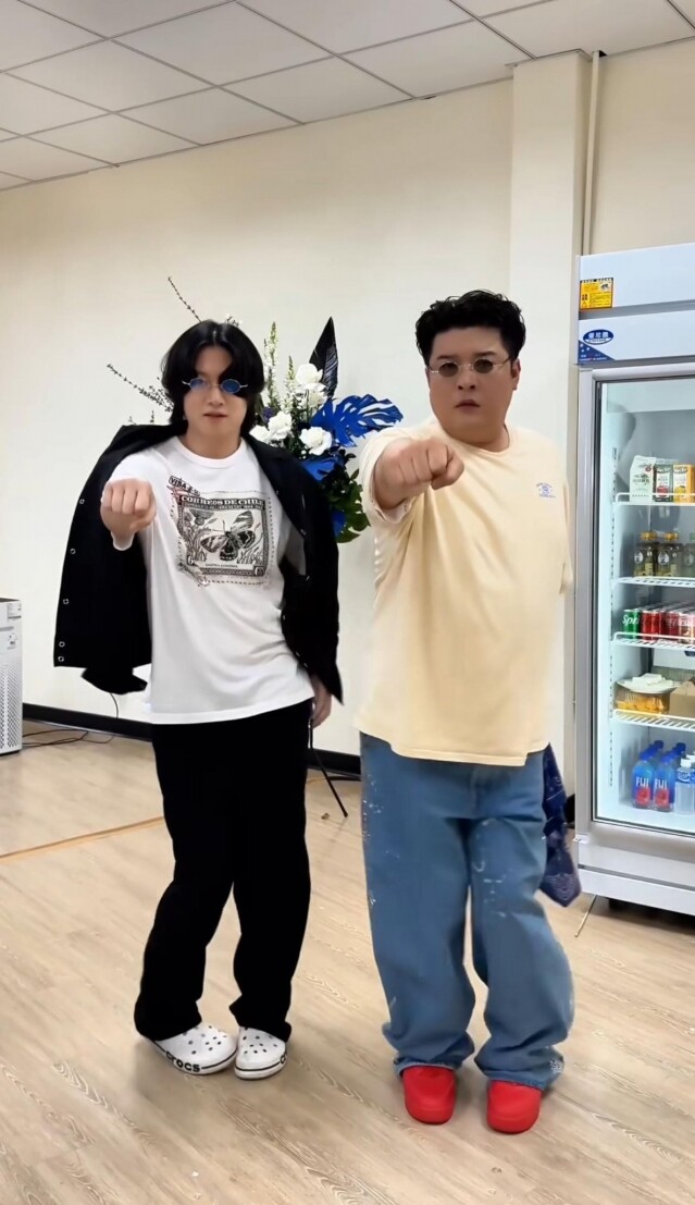 韓國明星《晚安大小姐》Dance Challenge