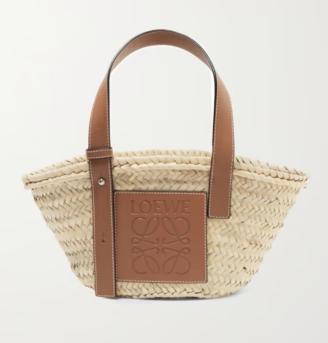 Loewe 草編手袋 $4,400 Loewe 草編手袋 $4,400