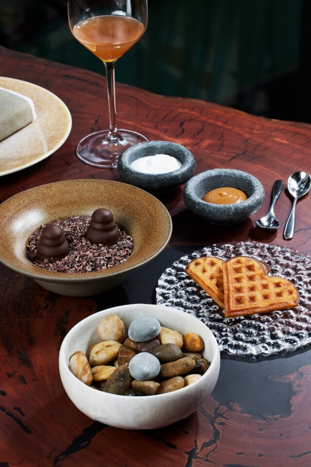 專訪米芝蓮綠星主廚 Simon Rogan,堅持 Farm-to-table 理念,以新鮮本地食材入饌 專訪米芝蓮綠星主廚 Simon Rogan,堅持 Farm-to-table 理念,以新鮮本地食材入饌