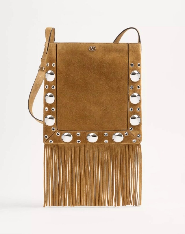 2025 大熱流蘇手袋推薦｜Prada、Valentino、Chloè 的 Fringe Bag 都是今年必入手