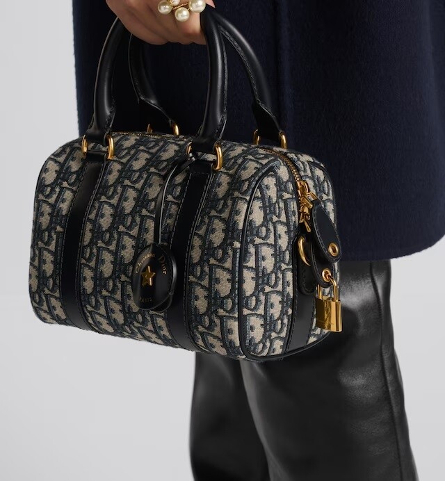 Dior Hit the Road Messenger Bag with Flap Black Dior Gravity