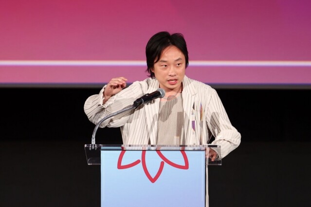 歐陽萬成是誰?即將回港開棟篤笑,從美國新移民,到用廣東話荷里活的故事 歐陽萬成是誰?即將回港開棟篤笑,從美國新移民,到用廣東話荷里活的故事