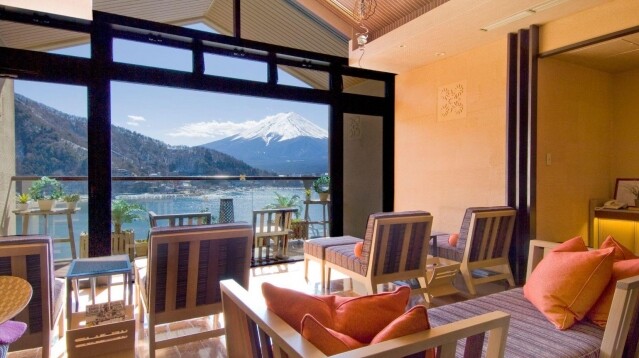 富士山河口湖酒店推介｜10 間富士山靚景旅館！一泊二食、日式溫泉、私人風呂