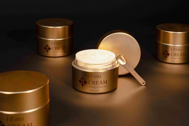 i-FIRM 金鑽細胞記憶霜:BAZAAR Fab 2024「Best Cosmeceutical Cream」 i-FIRM 金鑽細胞記憶霜:BAZAAR Fab 2024「Best Cosmeceutical Cream」