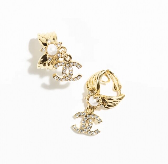 Chanel 綴水晶飾夾式耳環 $5,700