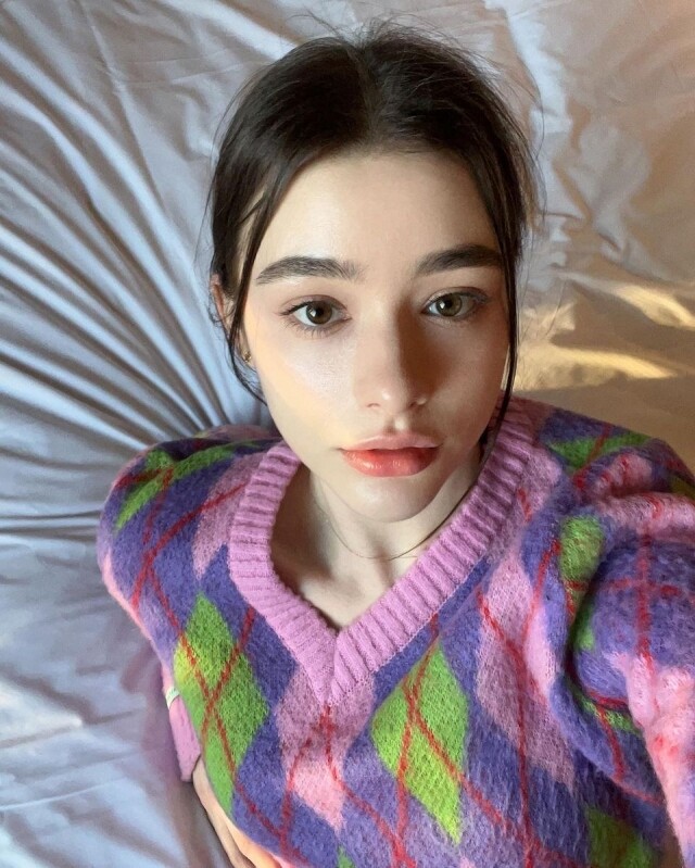 「俄羅斯第一美女」Dasha Taran 是誰？這位居韓模特兒擁有天使面孔，連 GD 也忍不著讚好