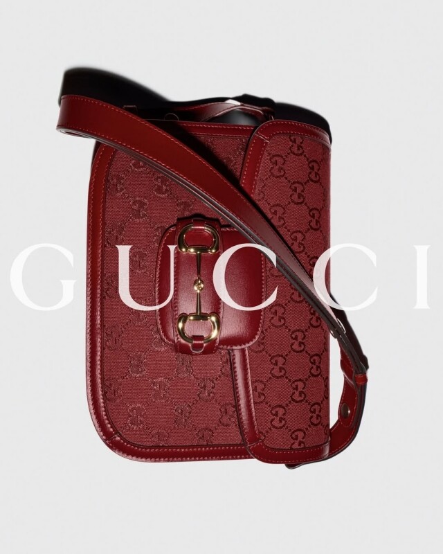 Gucci 延續經典馬銜扣的優雅,推出全新 Softbit 手袋系列 | 把實用性融入鬆弛感,甫亮相即成為大熱 Gucci 延續經典馬銜扣的優雅,推出全新 Softbit 手袋系列 | 把實用性融入鬆弛感,甫亮相即成為大熱