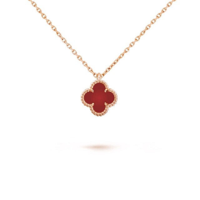Van Cleef & Arpels Sweet Alhambra pendant Van Cleef & Arpels Sweet Alhambra pendant
