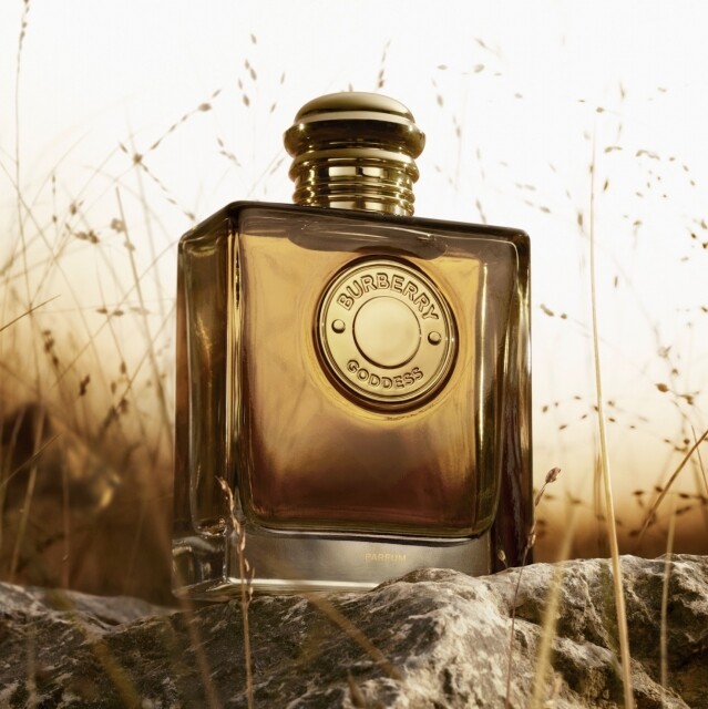 2025 下半年最新香水推薦!Aesop、Burberry 及 Penhaligon's 等多款新品令人一噴難忘 2025 下半年最新香水推薦!Aesop、Burberry 及 Penhaligon's 等多款新品令人一噴難忘