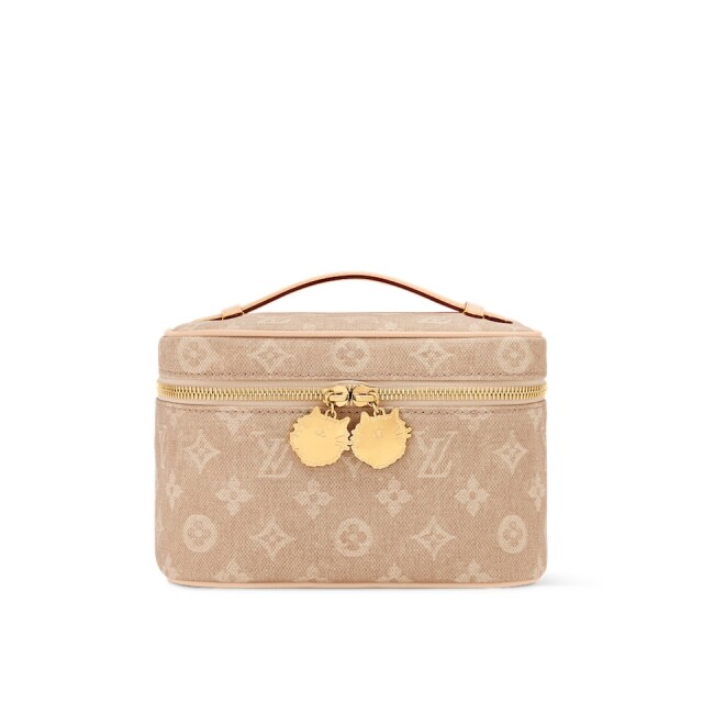 Louis Vuitton x Grace Coddington「貓咪系列」重磅回歸!超過 40 款貓咪時尚單品、迎接來自貓咪的可愛攻勢 Louis Vuitton x Grace Coddington「貓咪系列」重磅回歸!超過 40 款貓咪時尚單品、迎接來自貓咪的可愛攻勢