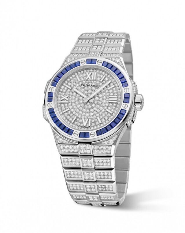 眾星雲集康城影展 2024!超模 Bella Hadid、《九龍城寨之圍城》總動員以 Chopard 高級珠寶及腕錶閃耀康城紅地毯 眾星雲集康城影展 2024!超模 Bella Hadid、《九龍城寨之圍城》總動員以 Chopard 高級珠寶及腕錶閃耀康城紅地毯