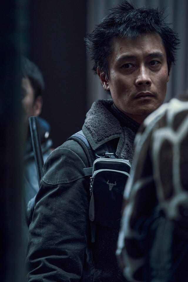 《烏托邦浩劫》影評|李炳憲、朴敘俊、朴寶英演出精彩,《屍殺列車》後最佳韓國災難片 《烏托邦浩劫》影評|李炳憲、朴敘俊、朴寶英演出精彩,《屍殺列車》後最佳韓國災難片
