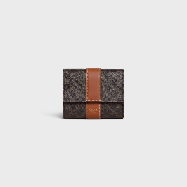 名牌銀包推薦:Celine Triomphe 帆布及羊皮小型三摺銀包 $4,500 名牌銀包推薦:Celine Triomphe 帆布及羊皮小型三摺銀包 $4,500