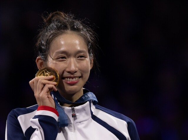 江旻憓、張家朗奧運金牌誕生之地!江旻憓在夢想之地巴黎大皇宮打出香港精神! 江旻憓、張家朗奧運金牌誕生之地!江旻憓在夢想之地巴黎大皇宮打出香港精神!
