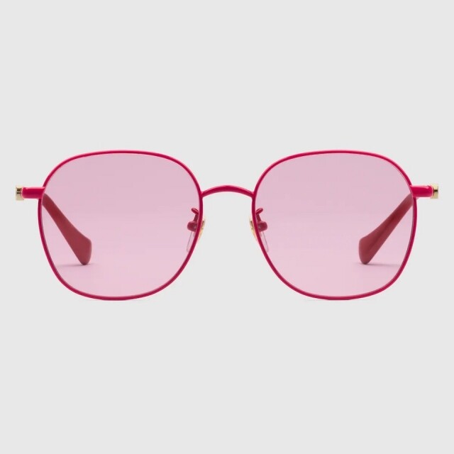 Gucci Low Nose Bridge Fit Round Sunglasses in red metal