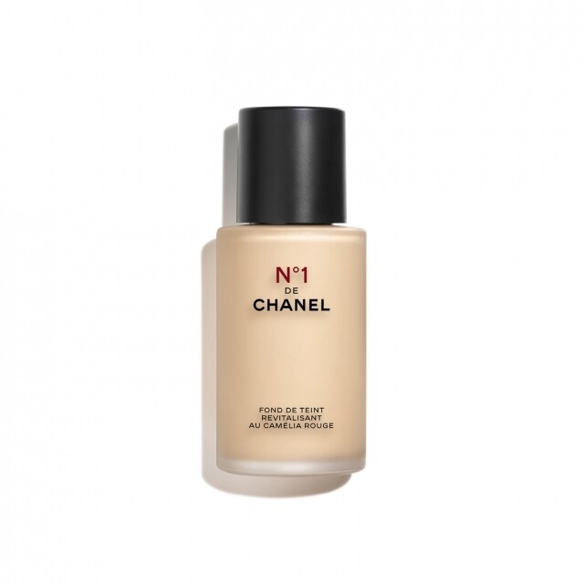 Chanel 一號紅山茶花粉底液 $650 Chanel 一號紅山茶花粉底液 $650