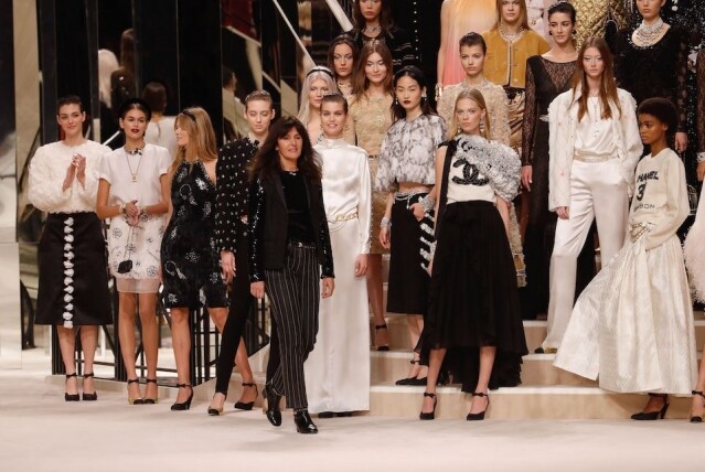 Chanel 宣布 Virginie Viard 將離任時裝藝術總監一職！作為老佛爺 Karl Lagerfeld 接班人，她這五年如何帶領品牌更上層樓？
