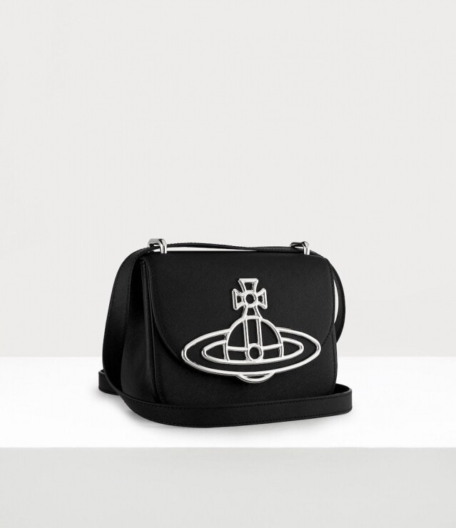激安通販新作 Vivienne Westwood 手袋熱賣推介｜10 + 光速斷貨的「餃子袋」、土星logo 小物