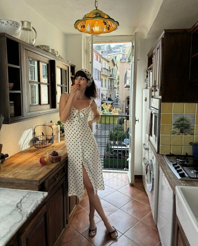 法式優雅時尚穿搭教學！上班一族跟著法國女人 Justine Soranzo 學知性穿搭