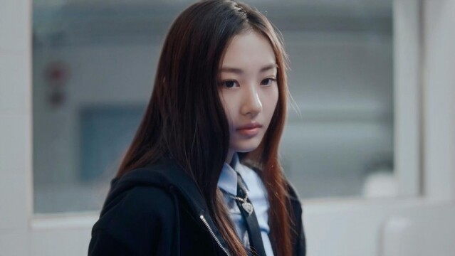 「最強顏值女團」MEOVV 成員背景全公開！Ella 混血神顏、Anna 酷似子瑜備受矚目