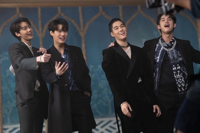 泰版《流星花園》特別安排 F4 演唱主題曲《Who am I》和片尾曲《Shooting Star》 泰版《流星花園》特別安排 F4 演唱主題曲《Who am I》和片尾曲《Shooting Star》