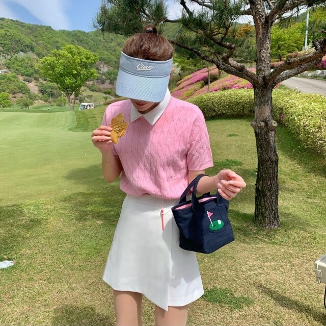 網球裙穿搭推薦| 有口袋及百褶 Tennis Skirt 最百搭實用，不做運動也可時尚出門