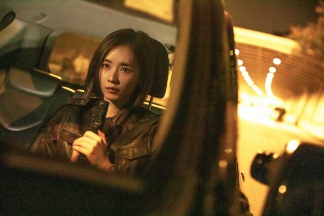 就是謝霆鋒與國際刑警劉雅瑟