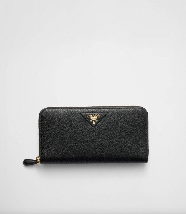 Prada 銀包｜10+ 女生必愛的名牌銀包 2023 推薦，長銀包、短銀包、卡片套的實用時尚度滿分！