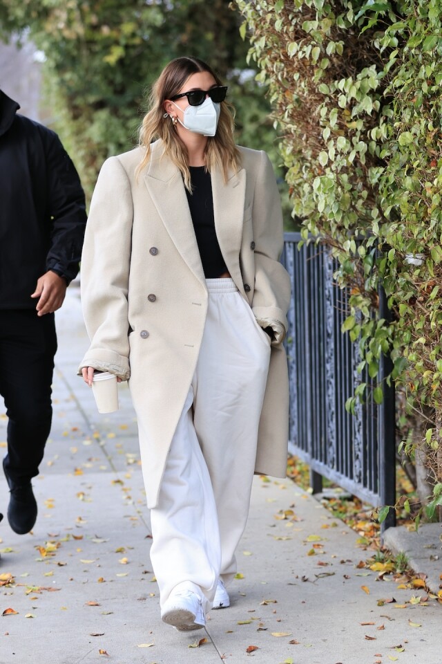 Hailey Bieber Hailey Bieber