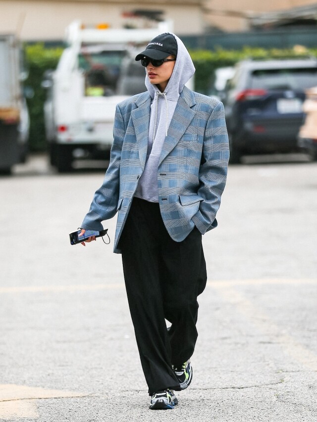 Hailey Bieber Hailey Bieber